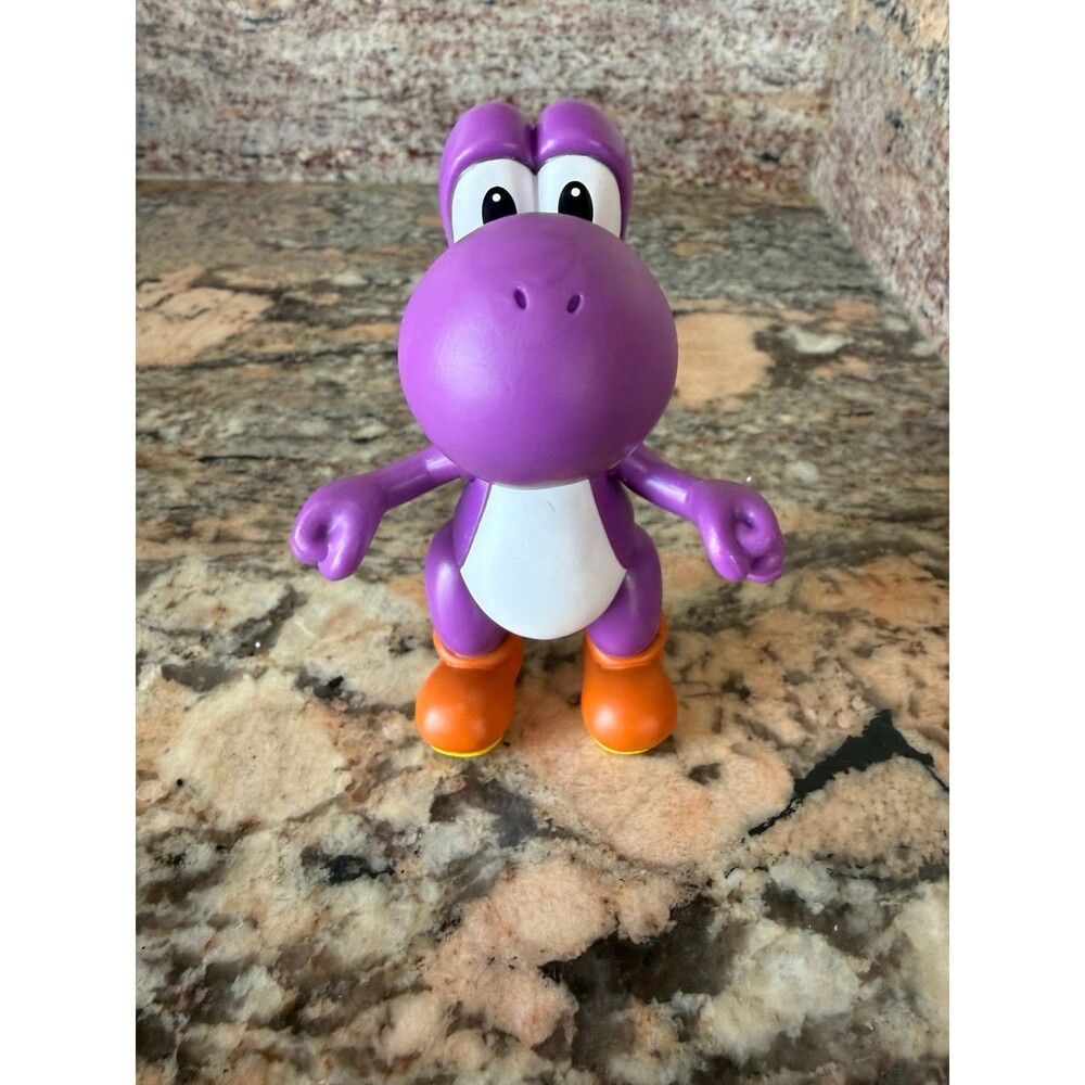 World of Nintendo Purple Yoshi 2.5-Inch Scale Limited Articulation Figure